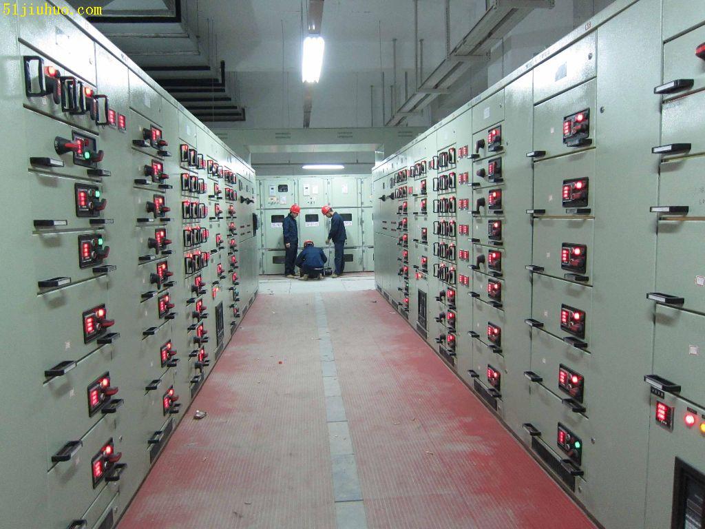 大型配电柜回收《上海苏州昆山太仓配电柜回收》